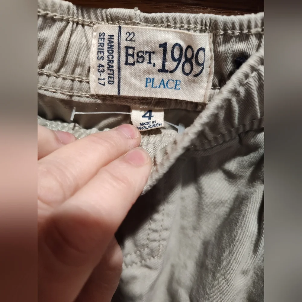 NWOT Boys(4) Children's Place Khaki Cargo Pants